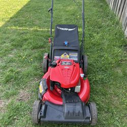 Troy Bilt Lawnmower 