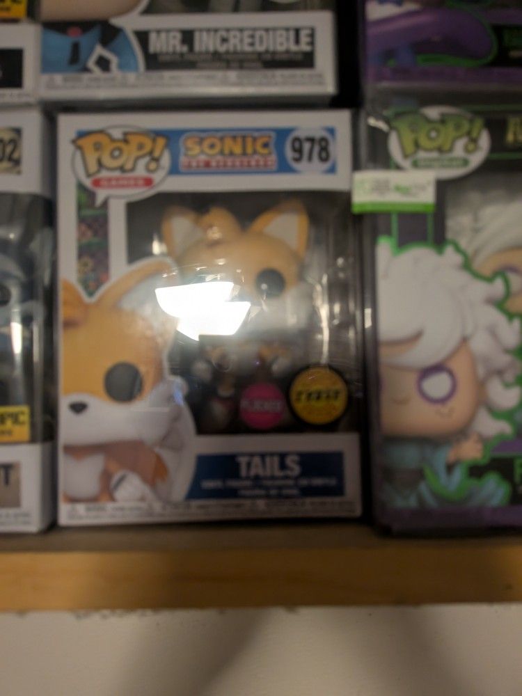 Tails Funko Pop Chase Flocked