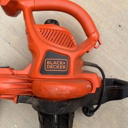 Black And Decker Electric Blower + Vacuum 