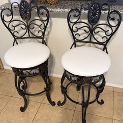 Iron Swivel Bar Stools-set