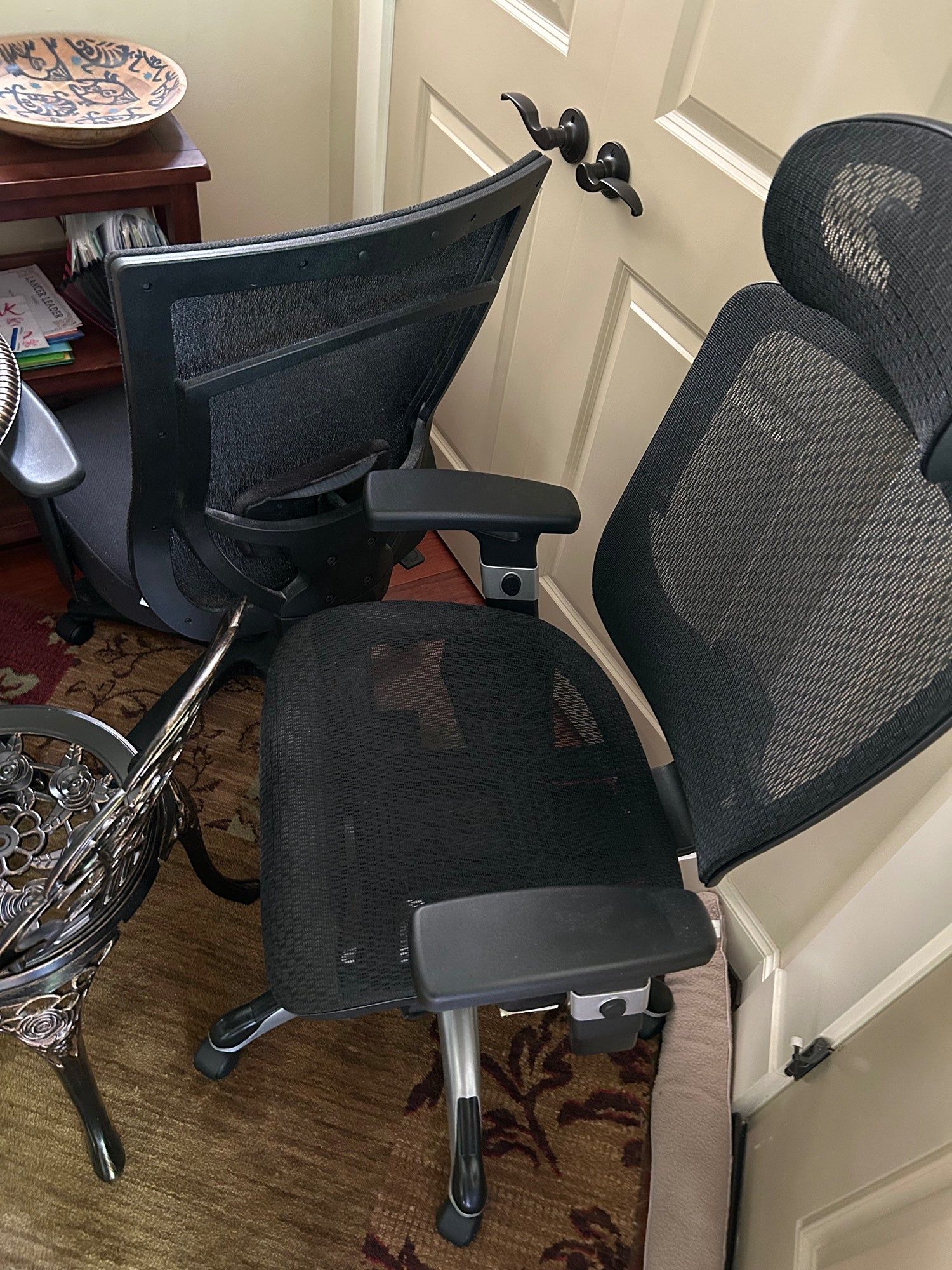 Black Mesh Office Chair