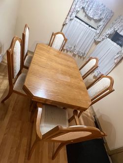 Dining table & China set