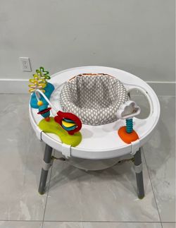Interactive play activity center for baby