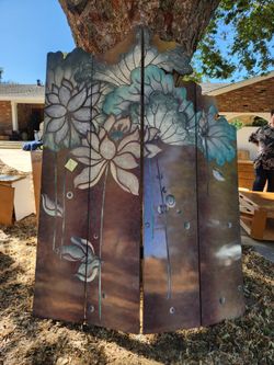 Folding Room Devider