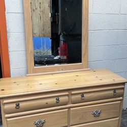 solid pine wood 6 drawers dresser with mirror light brown L52”*D18”*H30”(address in description)