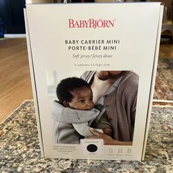 BabyBjorn Mini Baby Carrier