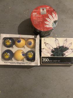 Golden St Warriors Christmas Decorations/lights