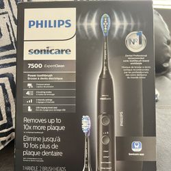 New Philips Sonicare 750 Toothbrush 