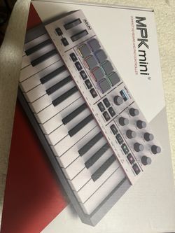Akai Professional MPK Mini IV USB-C MIDI Keyboard