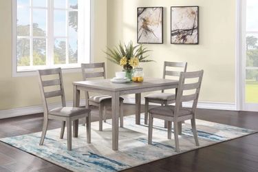 Brand new 6 Piece Dining Table and Chair Set
