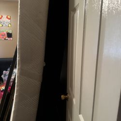 Mattress And Box Spring 
