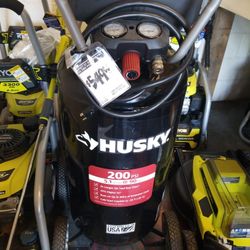 Husky 27gal. Compressor