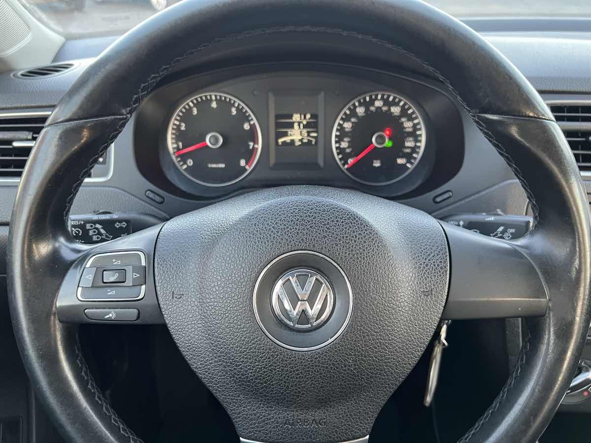2012 Volkswagen Jetta Sedan