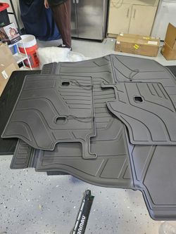 Floor Mats/Cargo Liner for 2026 Toyota RAV4