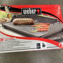 Weber Gourmet BBQ System Replacement Cooking Grate and Insert for Spirit 300 Gas Grill