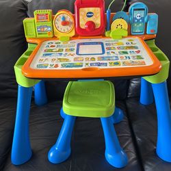 V Tech Learning Desk