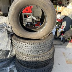275/70r18 Tires