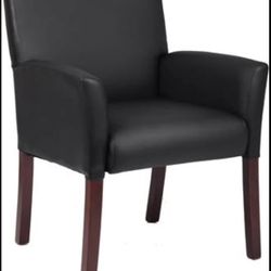 BOSS Armchair: Black, Mahogany