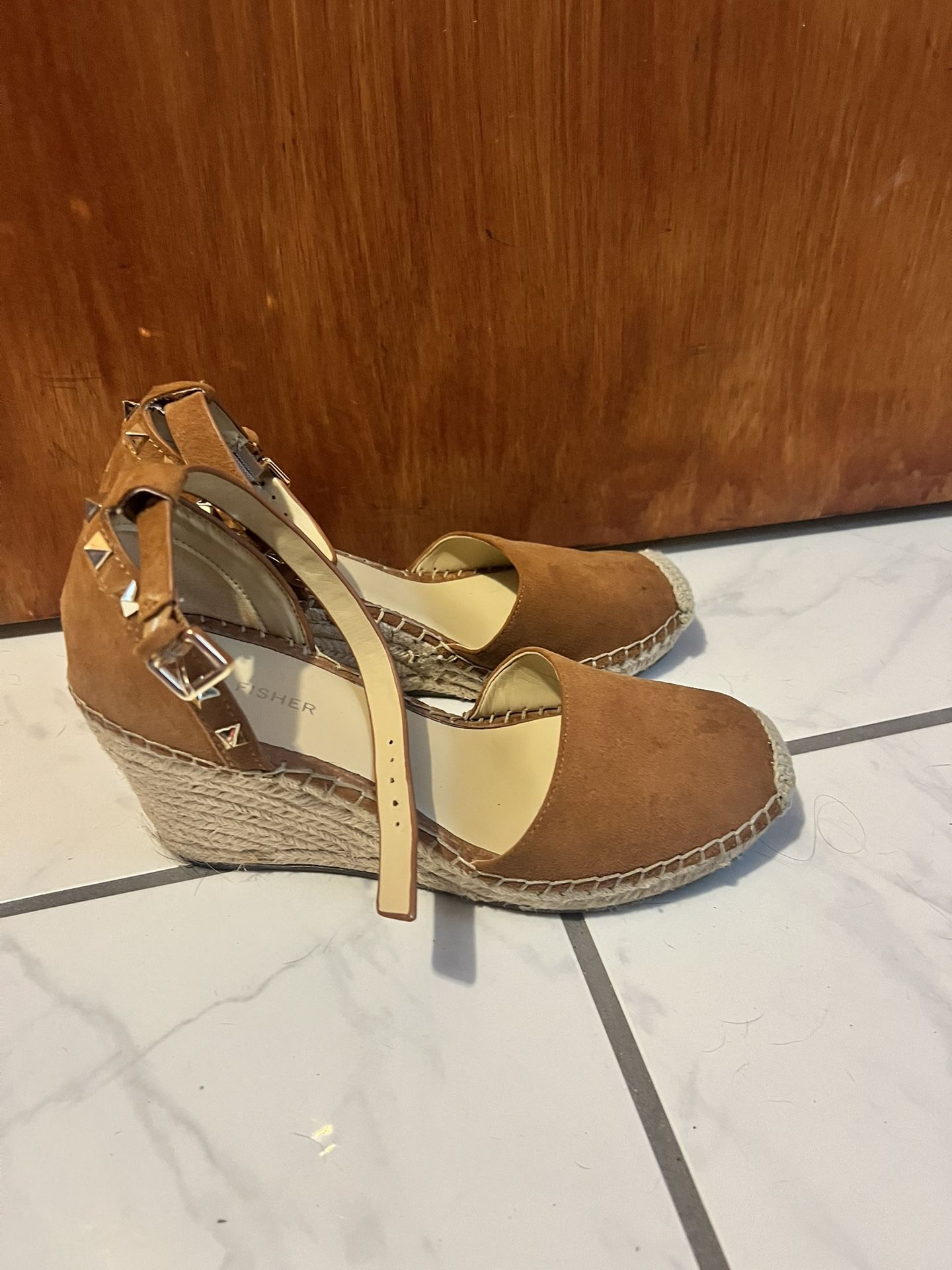 Marc Fisher Espadrille Wedge Size 7