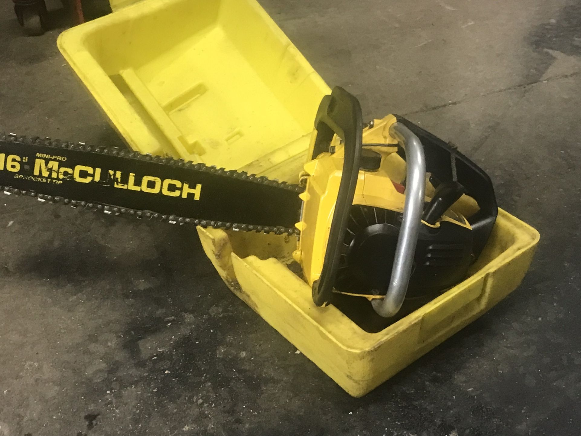 McCulloch Mac110 Chain Saw