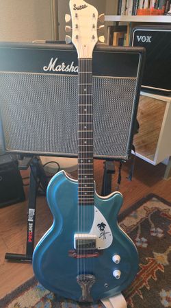 Supro Sahara Guitar Metallic Blue