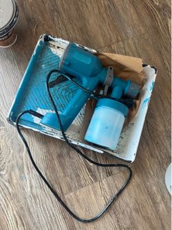 Paint sprayer