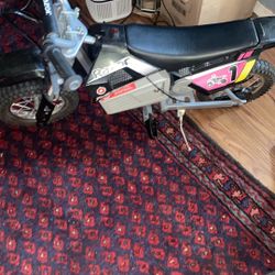 Kids Razor 350 Dirt bike 