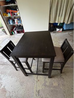 Dark compact Dining table with 2 chairs