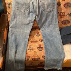 Mens Levis Size 33 30 505 