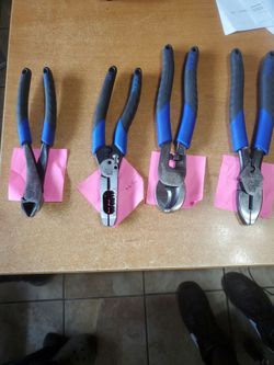 Ideal Electrician Tool Set
