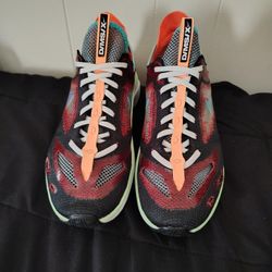 Nike Dmnsix N110 Flyknit Black Blue Hero University Red Men's Size 10 AT5405-001