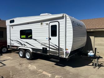 New Carson 8.5x20 Fun Runner Toy Hauler Trailer 10k gvwr