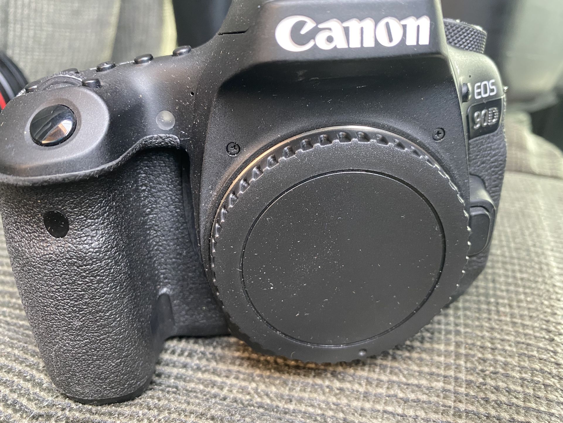 Canon Eos 90d DSLR