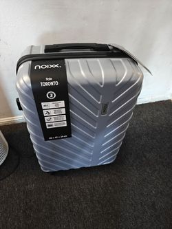 New Suitcase / Maleta nueva de 24 pulgadas