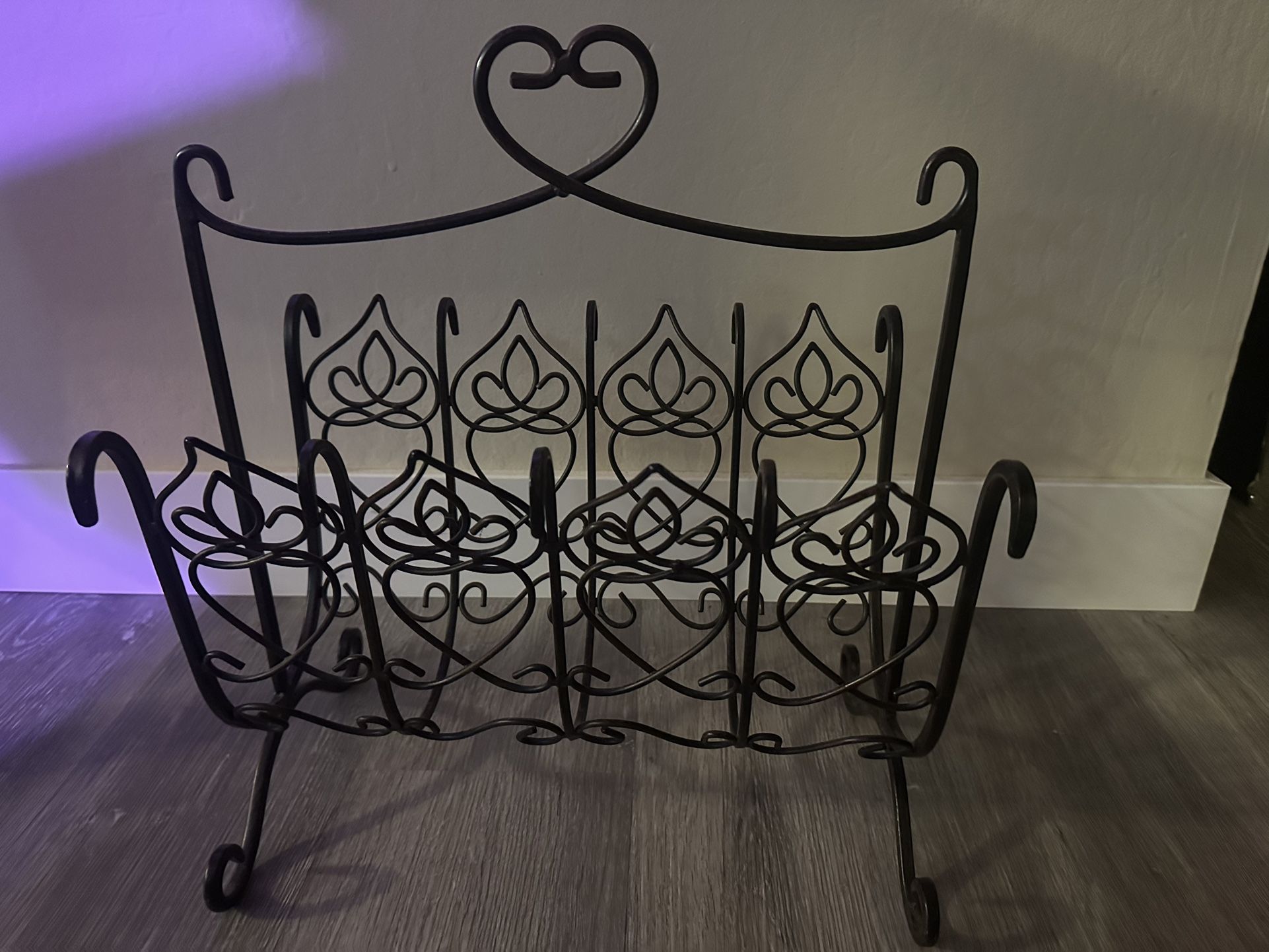 Black Wrought Iron Magazine Rack