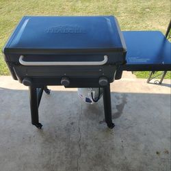 Treager Flatrock 3 Burner Griddle 