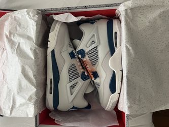 Air Jordan 4s Retro