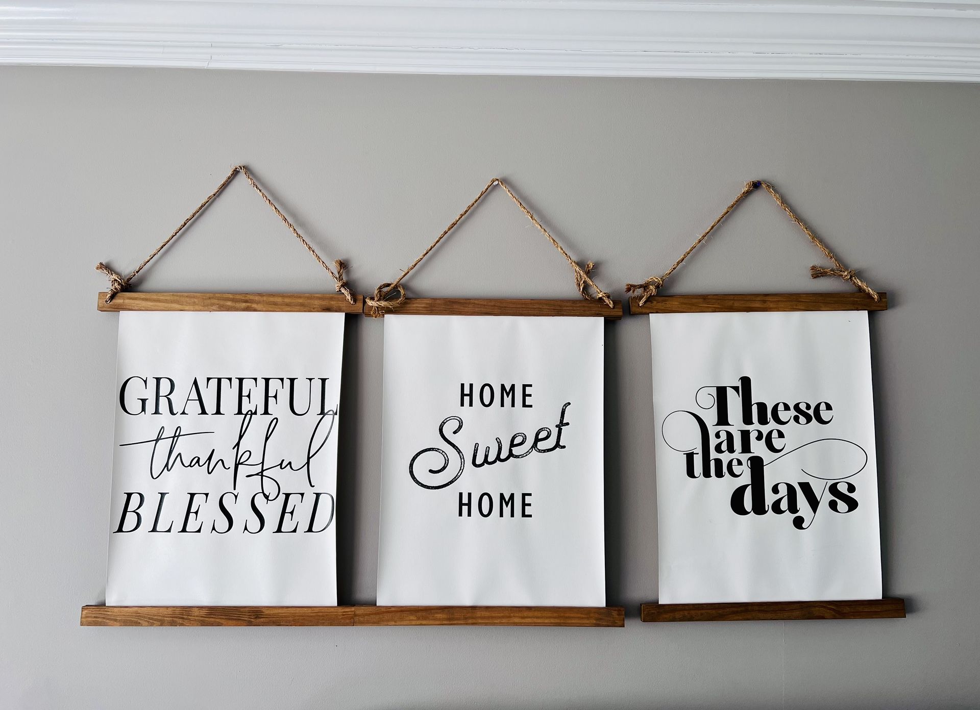 Hanging Canvas