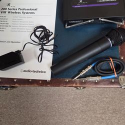 Wireless Microphone System