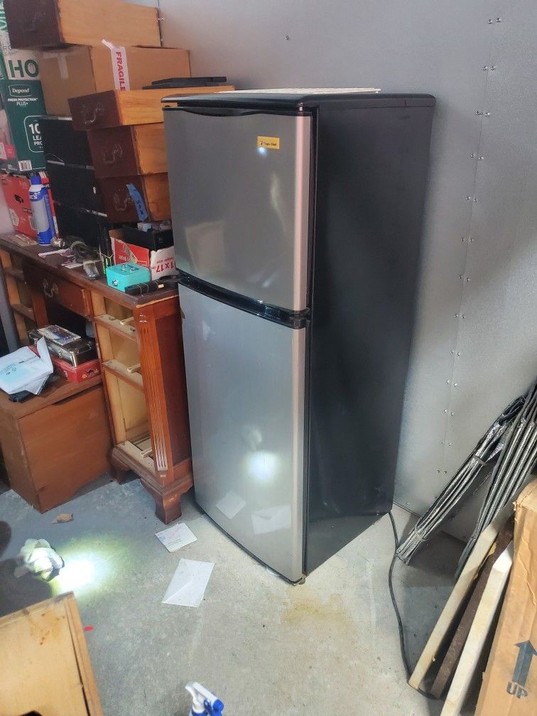 Large Mini Fridge