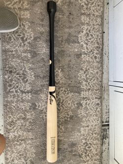 Wood Baseball Bat