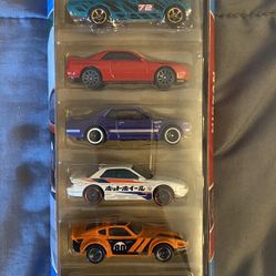 Hot Wheels Nissan Set