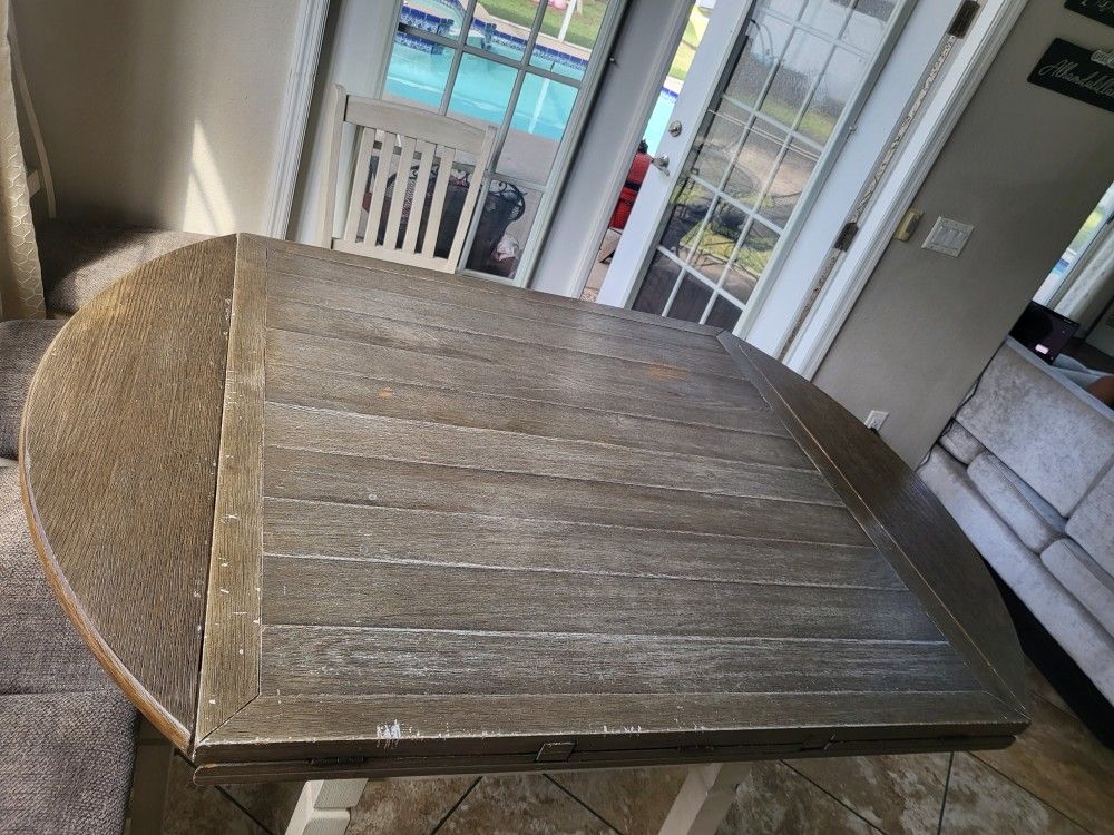 Table And Chair Set