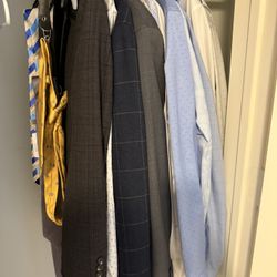 Bundle Lot Of Men's Suits 