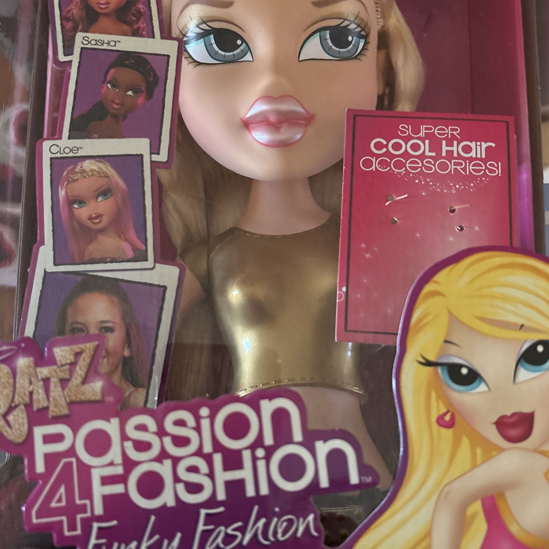 New****BRATZ Passion 4 Fashion  $150.00