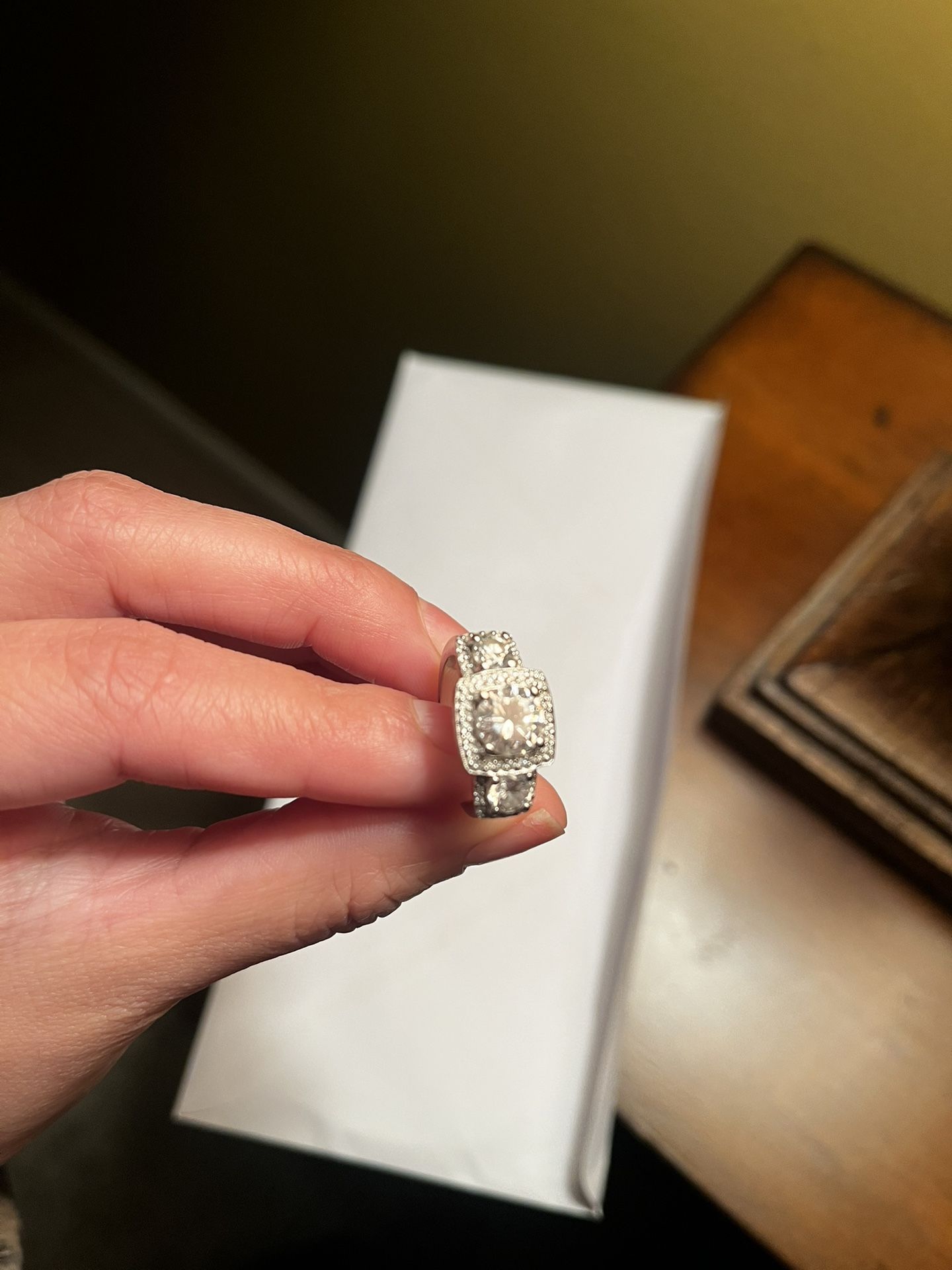 14k White Gold Diamond Ring
