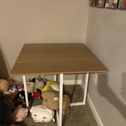 Small Dining Room Table-Natural color