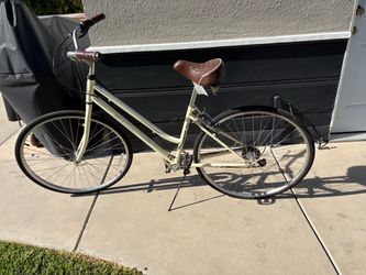 Columbia Cruiser Bicycle
