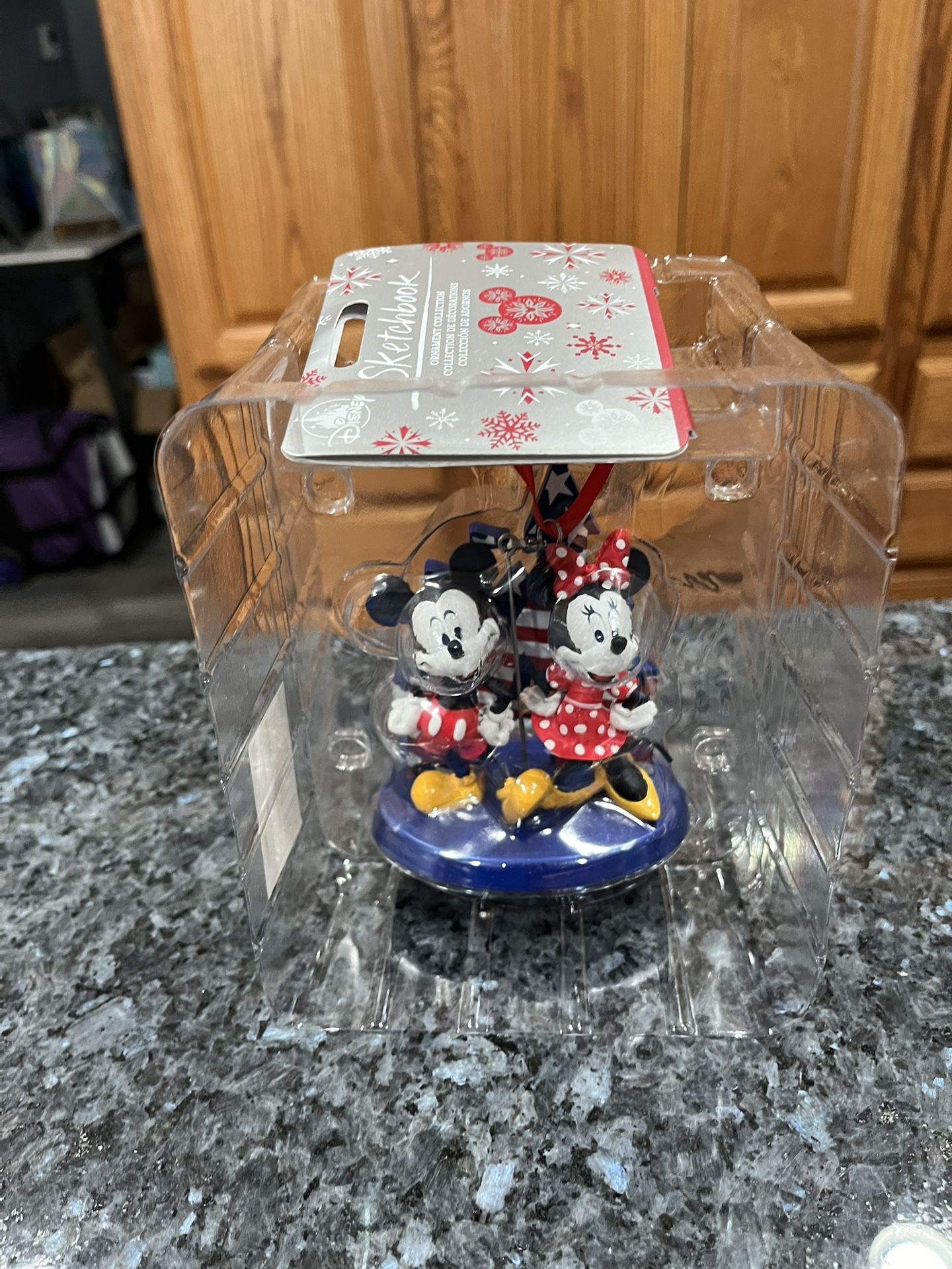 Disney Parks Americana Mickey & Minnie with Castle Christmas Ornament.  Brand new in original packaging.  Smoke free home  Will combine listings befor