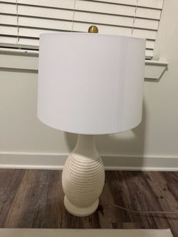 Set of 2 White Ceramic Rope Texture Table Lamp